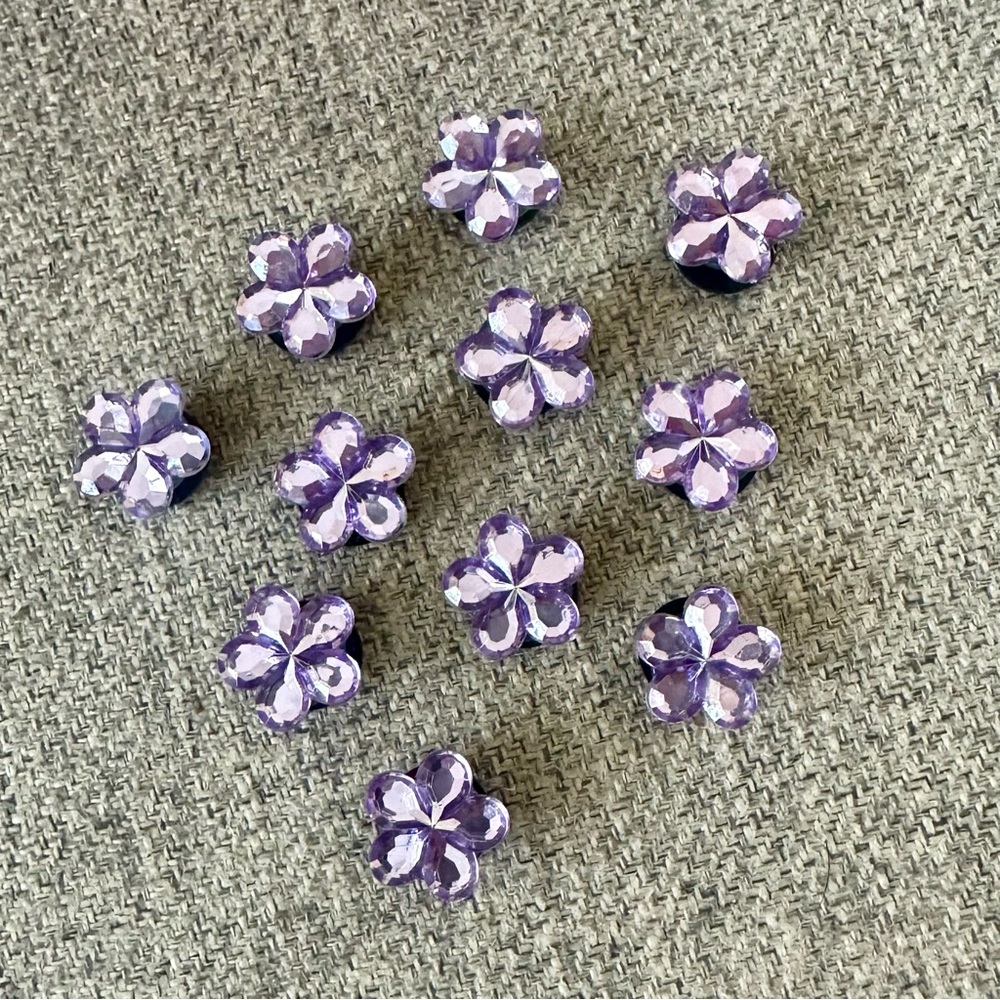 COPY - Set of 10 Floral Crystal Shoe Charms Croc Jibbitz - Picture 3 of 4